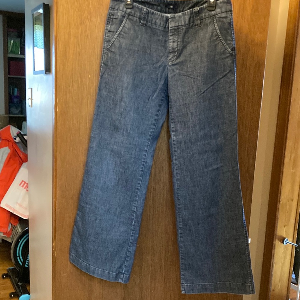 GAP Wide Leg Jeans in Dark Wash Blue
